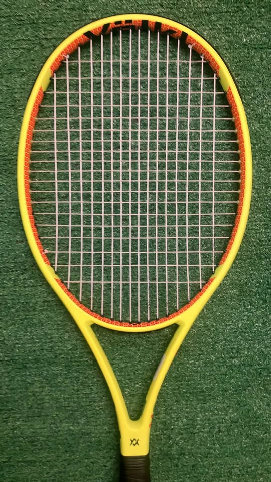 Wilson Prostaff ステフィグラフ 90 Wilson Pro Staff 90 Rodger Federer 5/8
