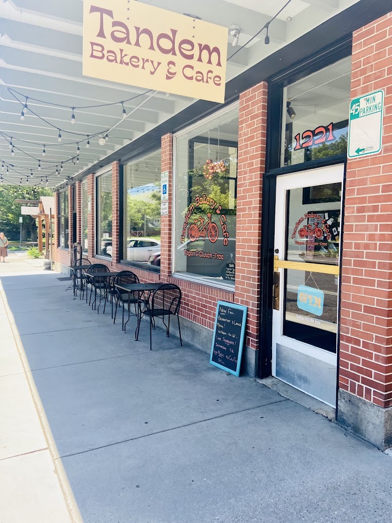 image of the exterior of Tandem Bakery a vegan restaurant in Missoula