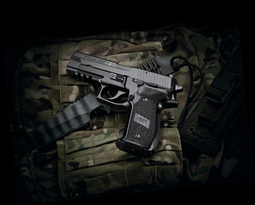 gun, sig sauer, double action/ single action, p226, blog, sig blog,