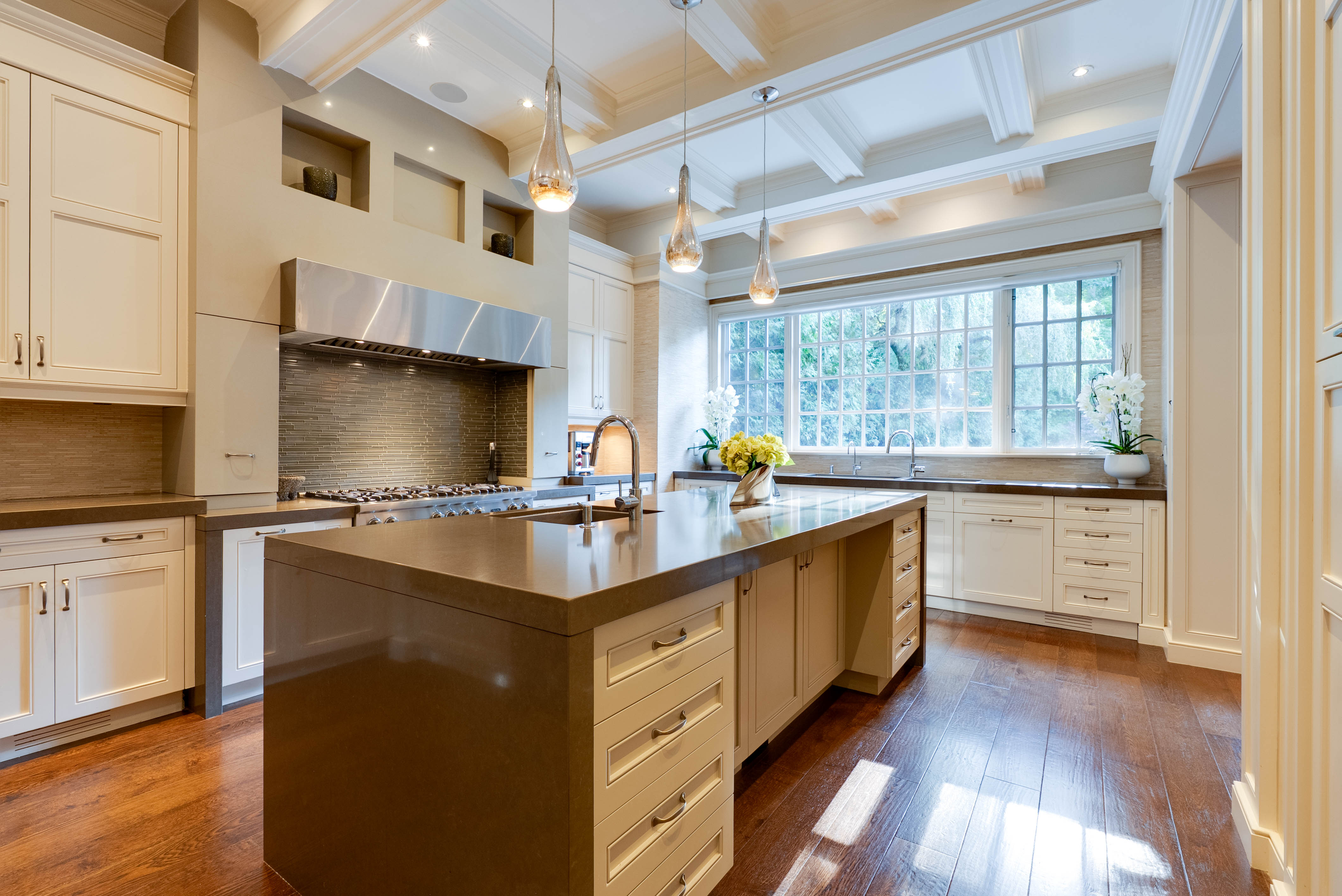 Property comparison 4 - HDR (Before)