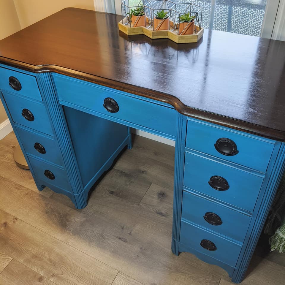 A thrifted vintage desk gets a colorful makeover A thrifted vintage desk gets a colorful makeover