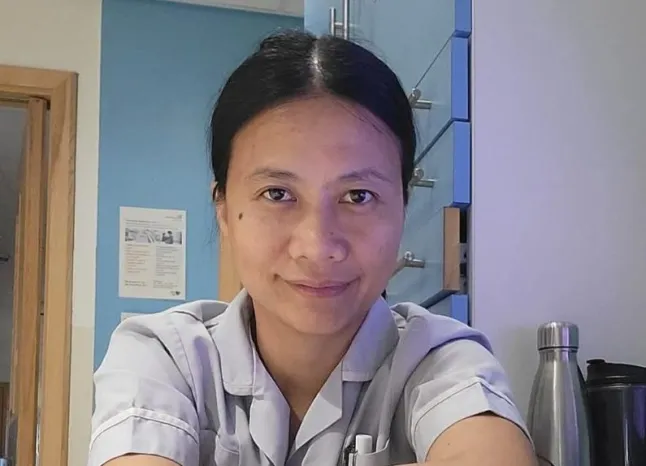 appl nhs nurse harassed by uk couple appl nhs nurse harassed by uk couple