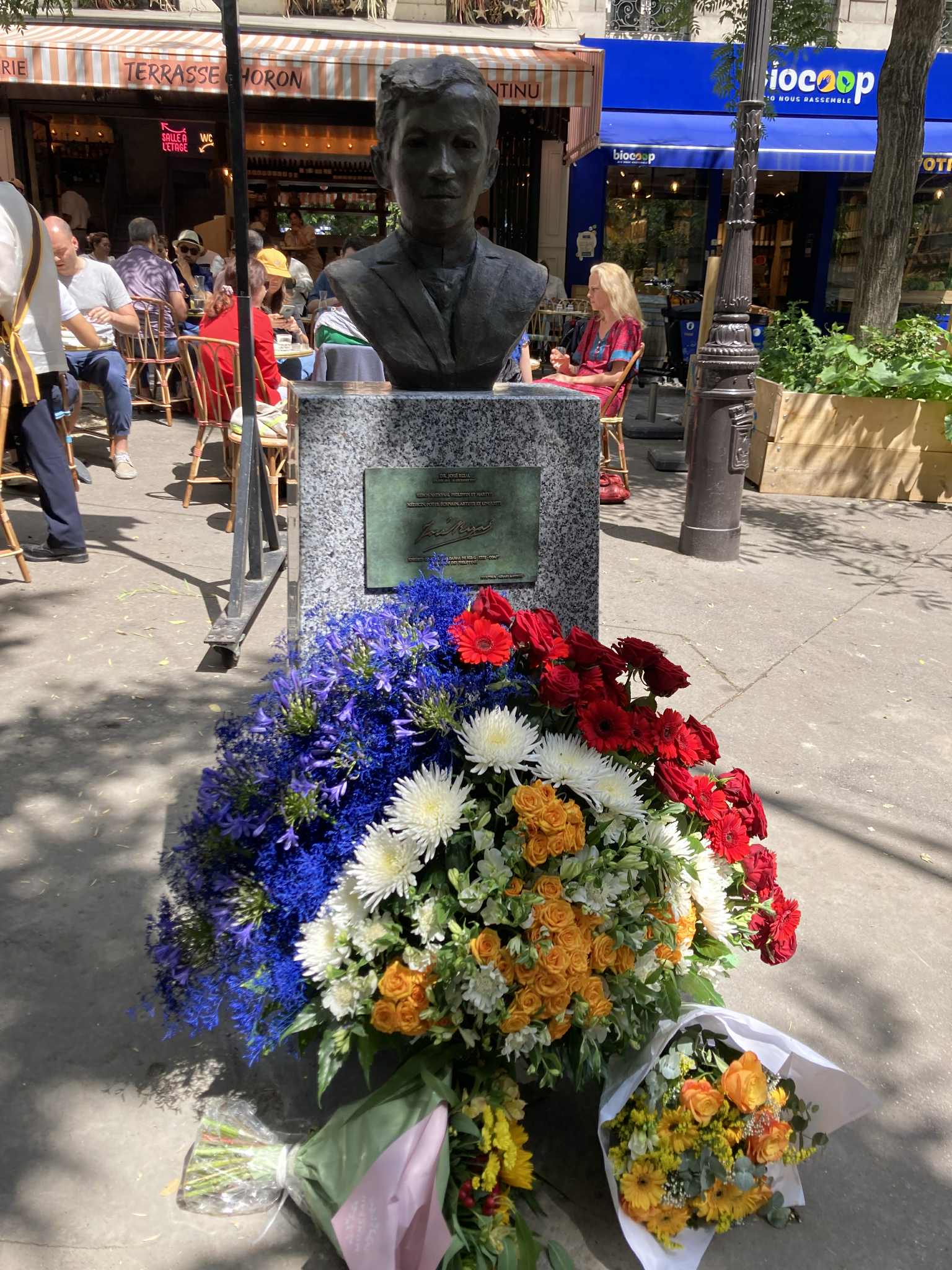 rizal bust rizal bust