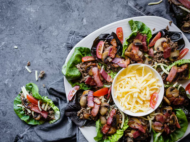 Low-carb bacon cheeseburger wraps