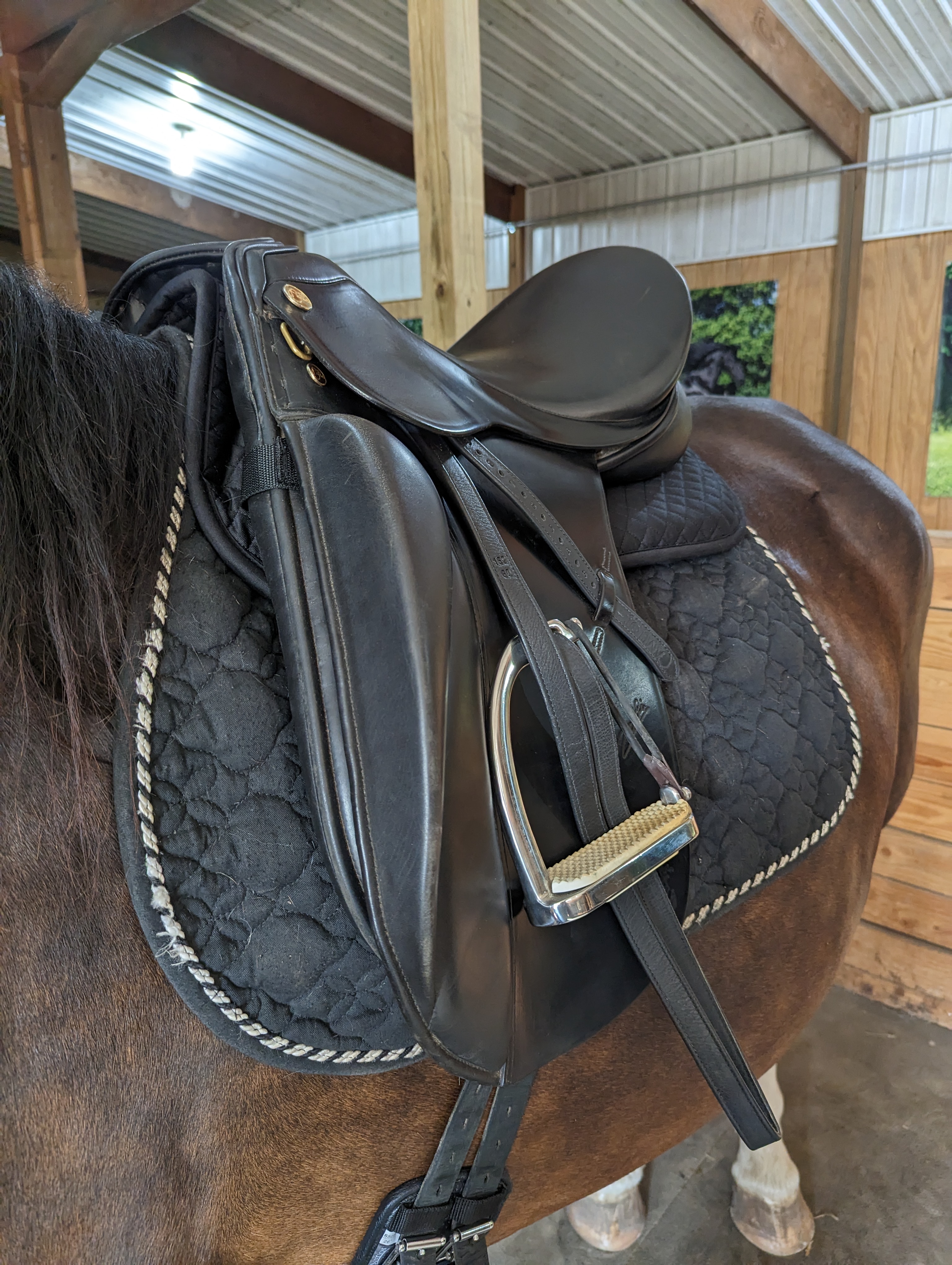 halfpad under saddle