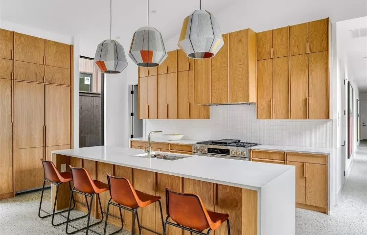 Kitchen remodeler