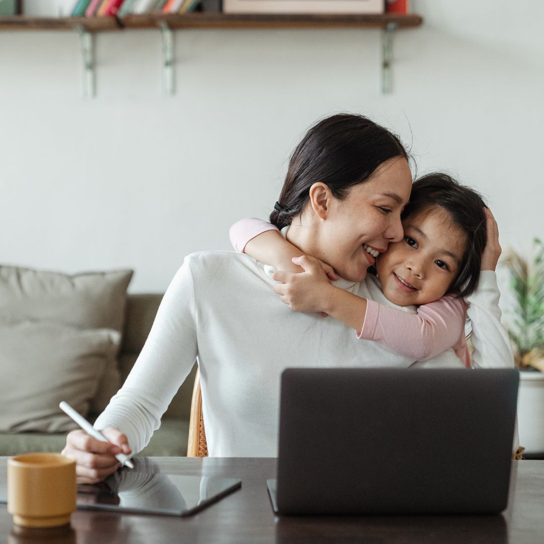 Working mum with child