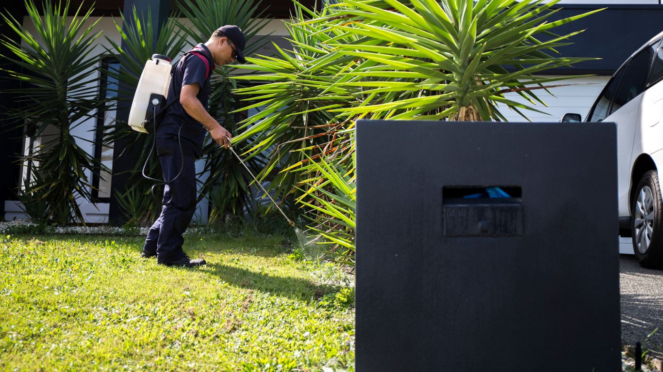 Pest Control Business LA Lawn Care