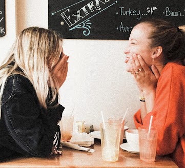 Friends focusing