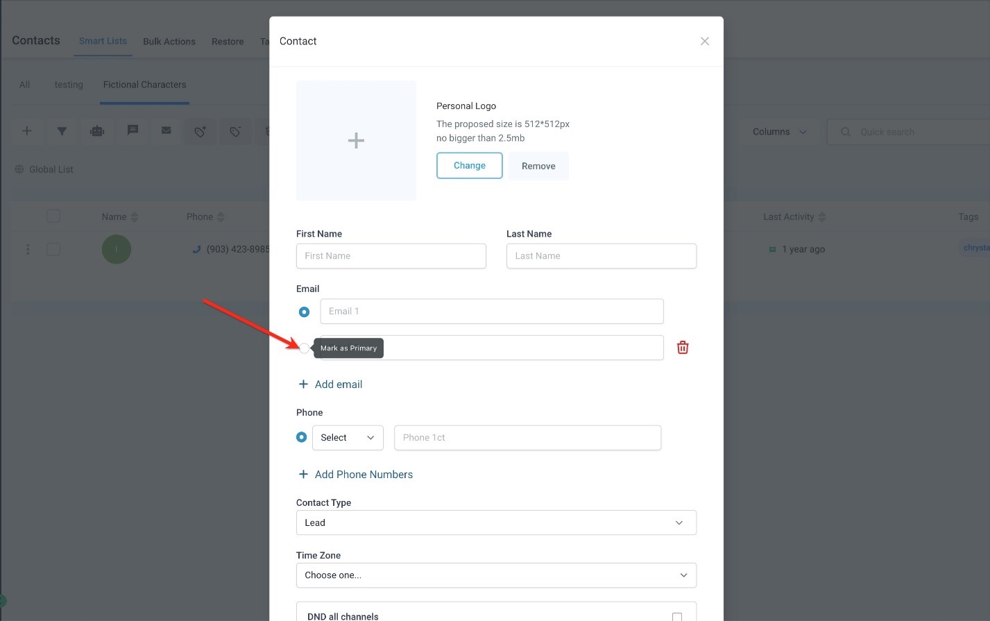 Hoe Beheer je Meerdere E-mailadressen voor een Contact