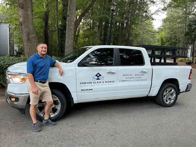 Scott is an experienced glass and mirror expert