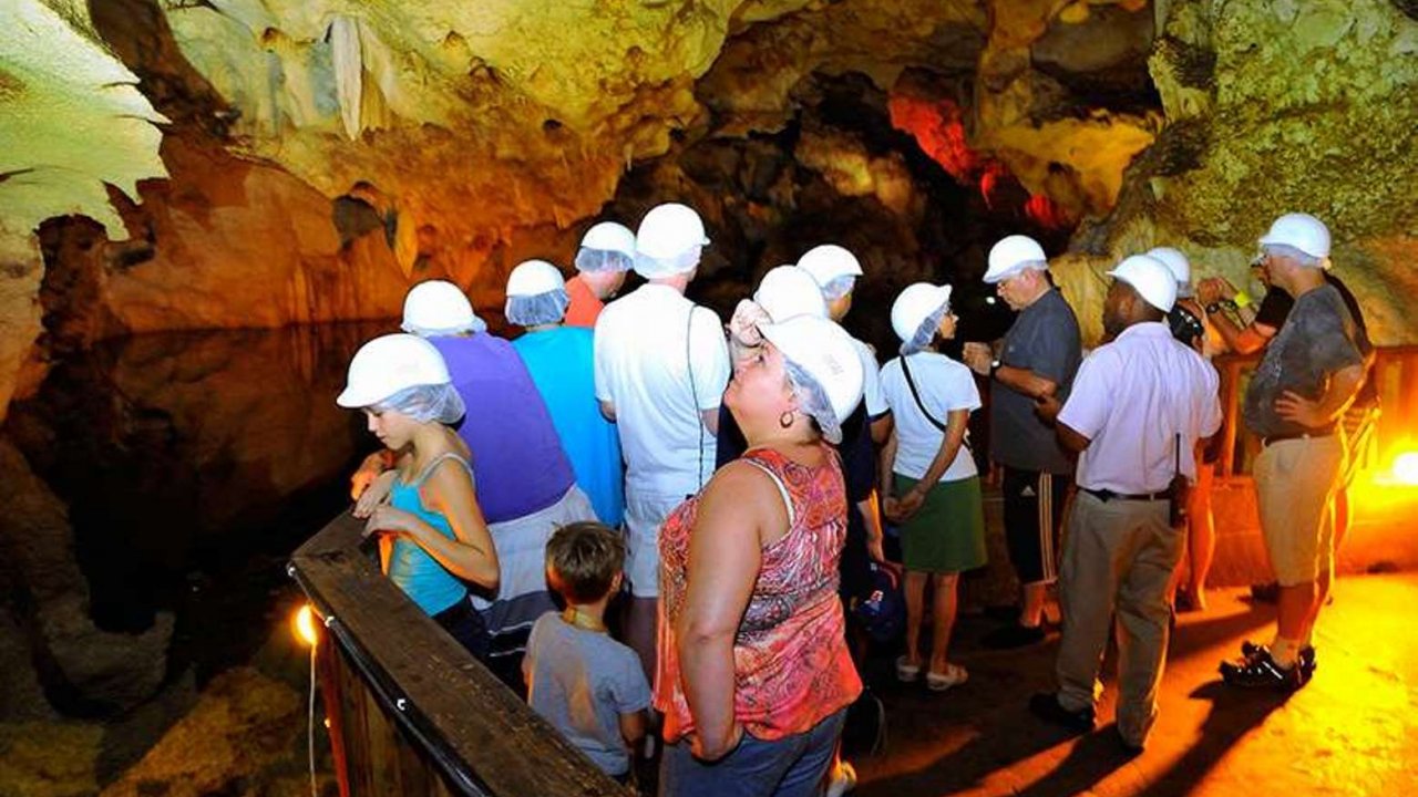 Green Grotto Caves Tours in Jamaica Green Grotto Caves Tours in Jamaica