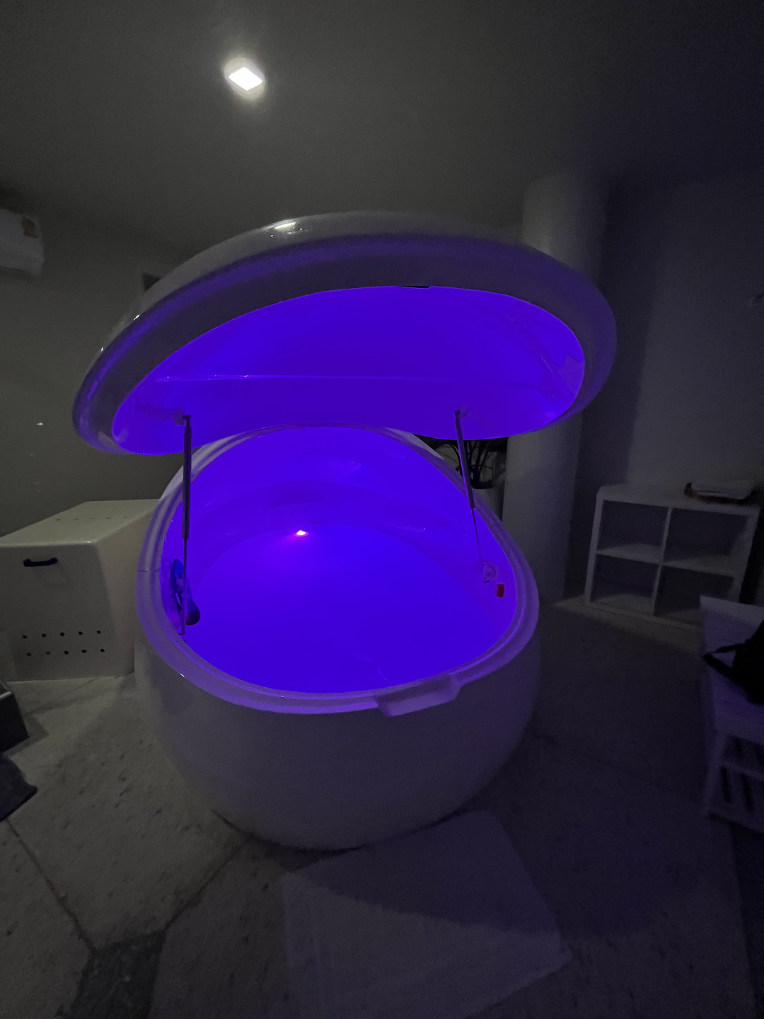 Sensory Deprivation Tank Sensory Deprivation Tank