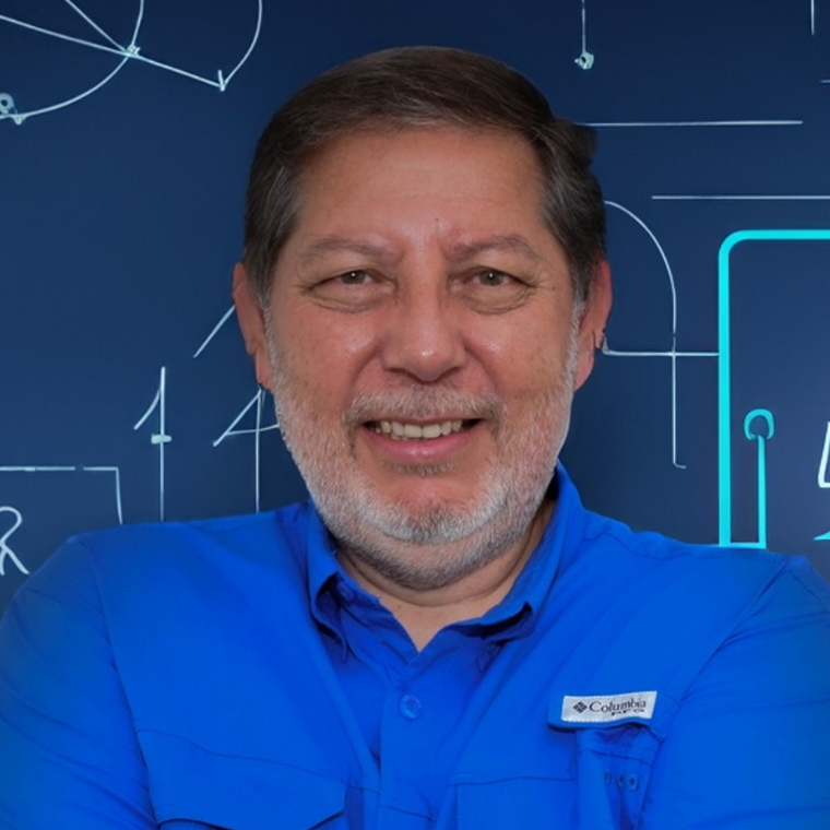 Max Quiroz Martínez