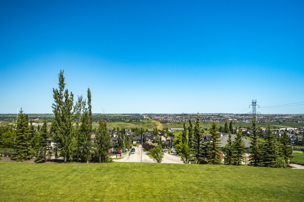 Valley Ridge Homes For Sale | NW Calgary Golf Course Real Estate