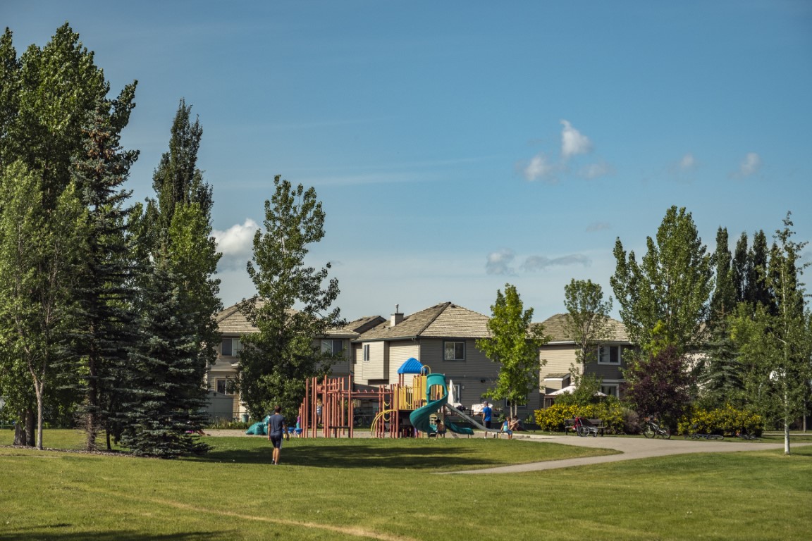 Estate Living