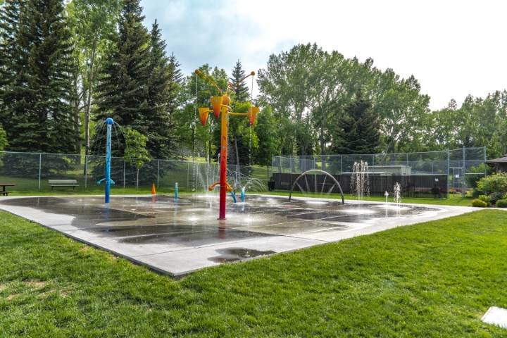 Confederation Park