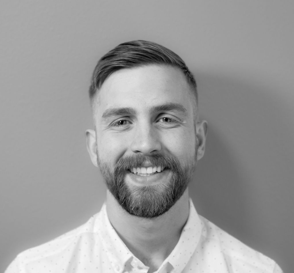 Jim Shields, a digital marketing expert, helps businesses thrive online with actionable strategies for growth, productivity, and mindset. His practical advice turns your vision into a successful digital reality.