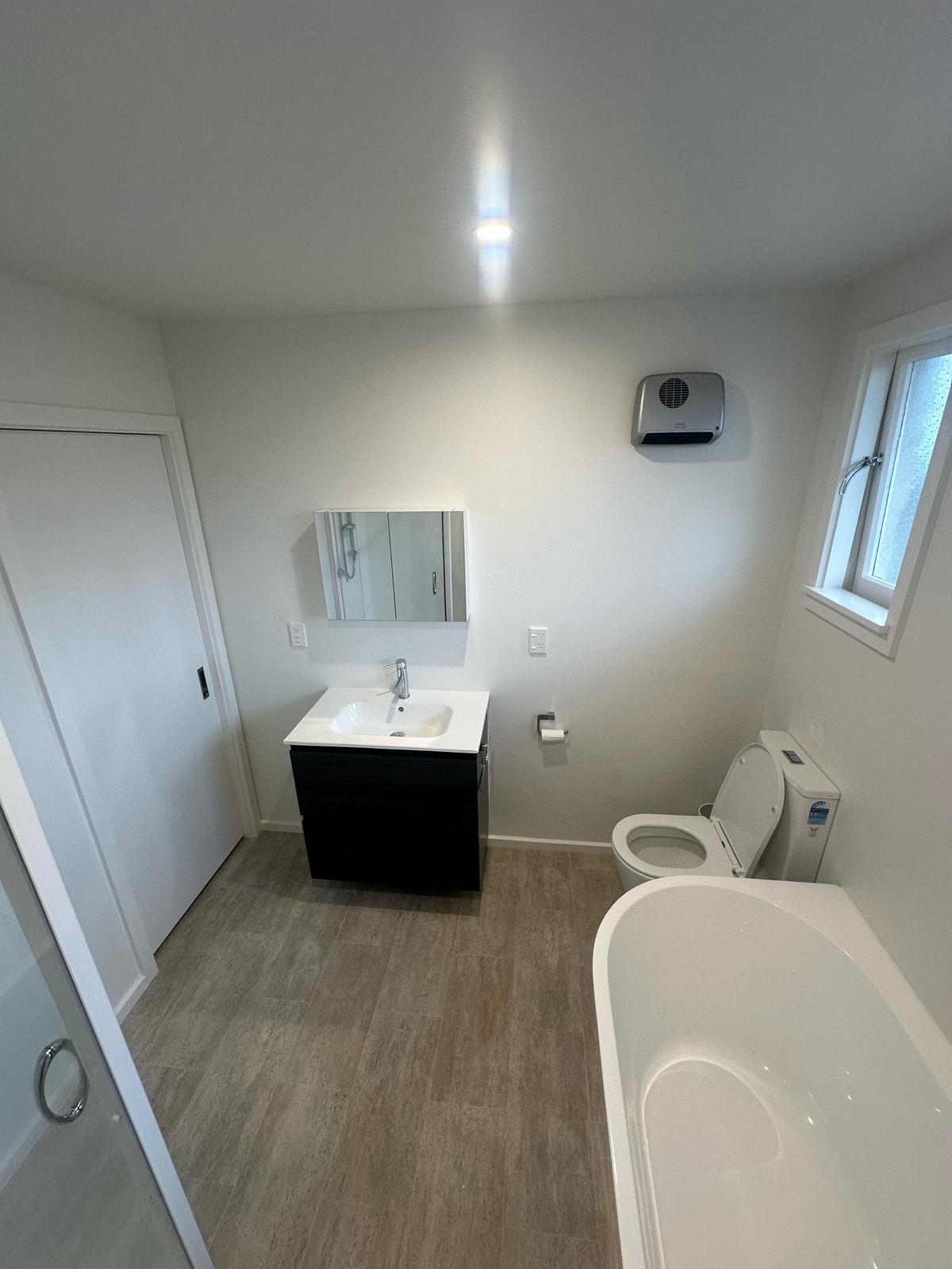 Contemporary Bathroom