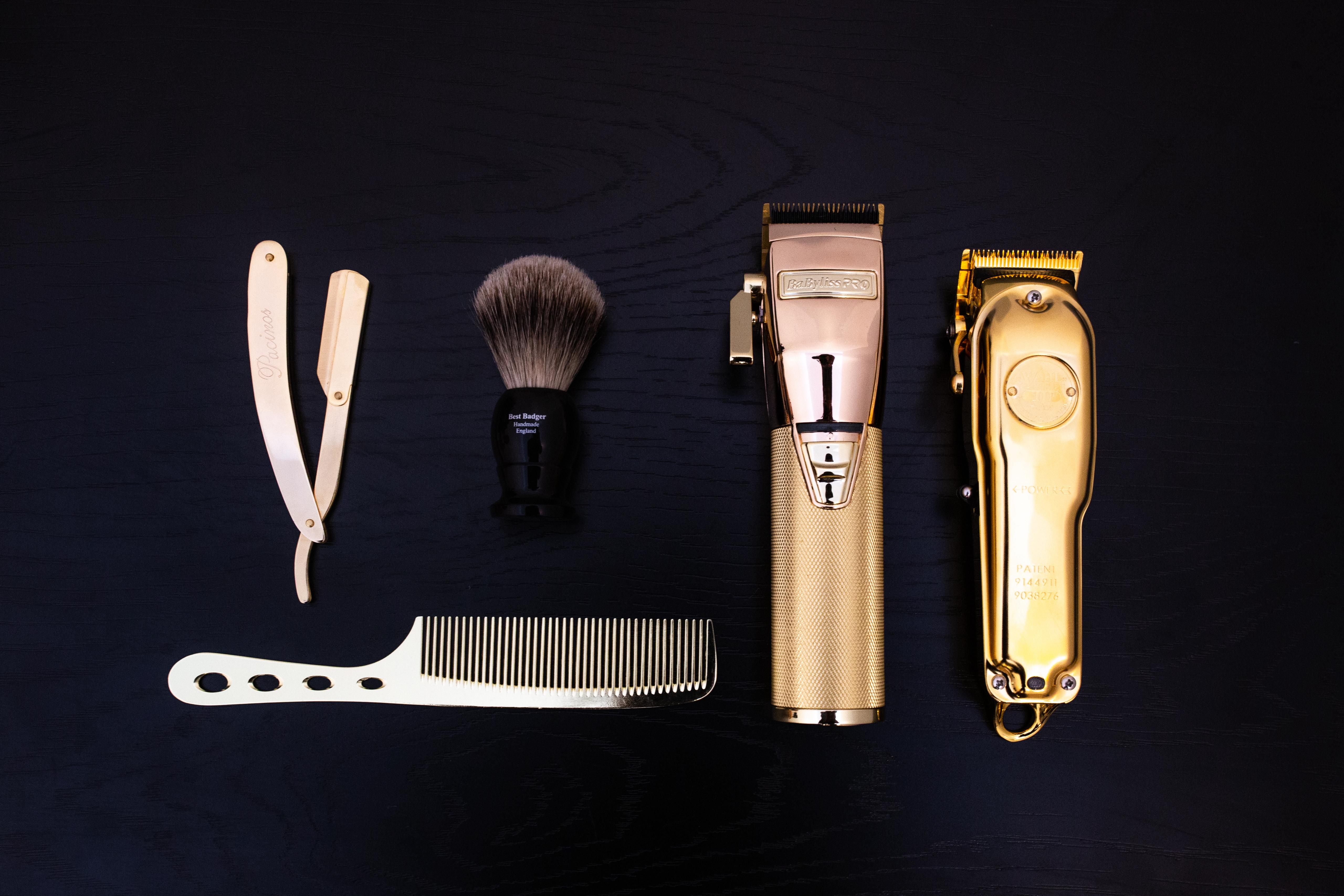 Golden Blade Barber Work 16
