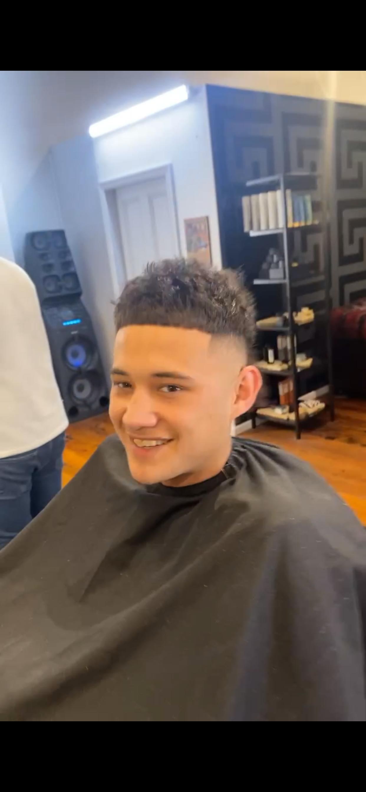 Golden Blade Barber Work 11
