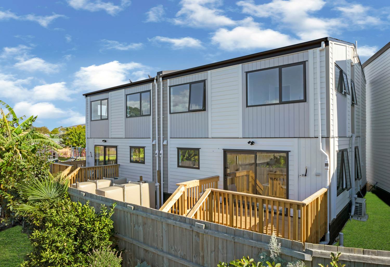 Contemporary Townhouse