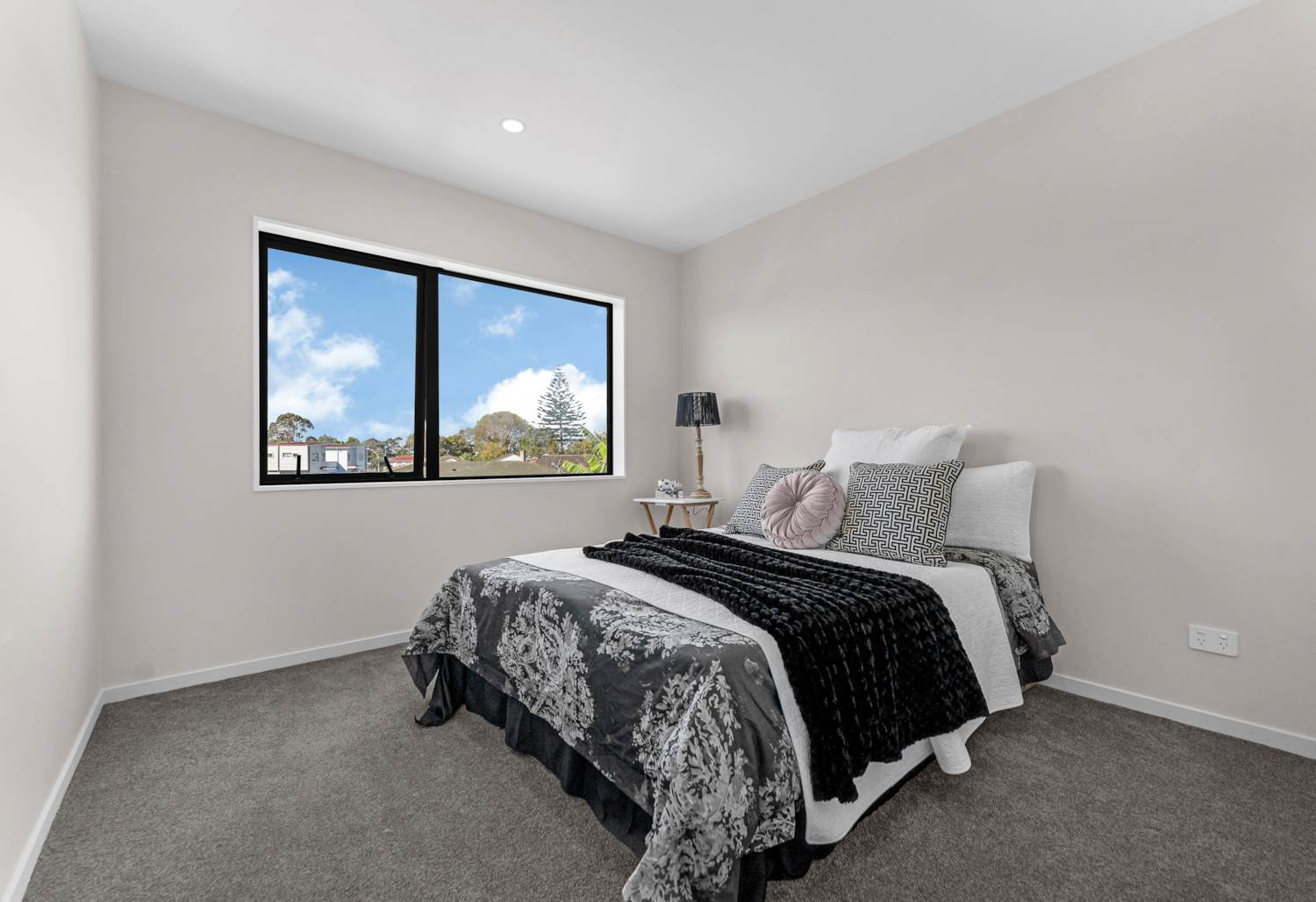 Contemporary Townhouse