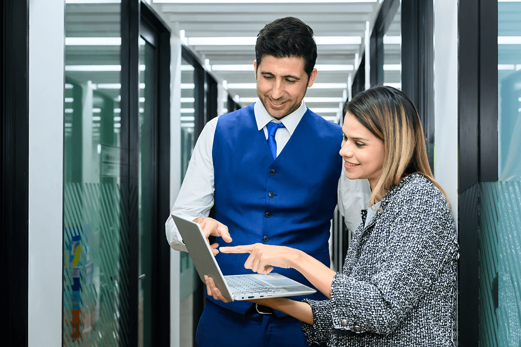 Managed IT helps staff navigate a laptop problem. Managed IT helps staff navigate a laptop problem.