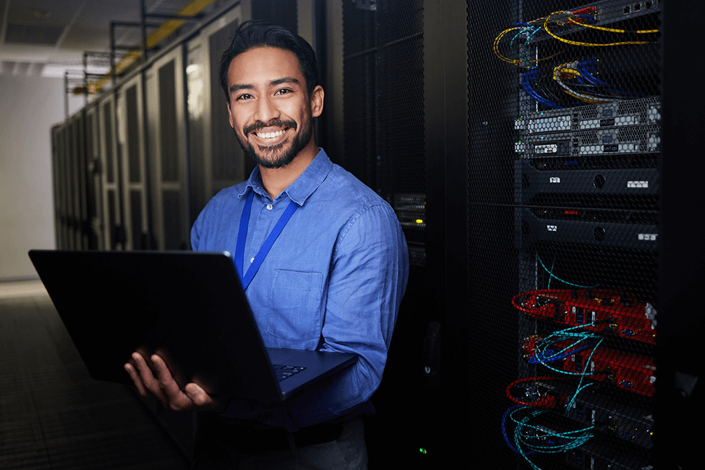 An IT consultant manages hardware-as-a-service (HaaS) equipment on behalf of an SMB. An IT consultant manages hardware-as-a-service (HaaS) equipment on behalf of an SMB.