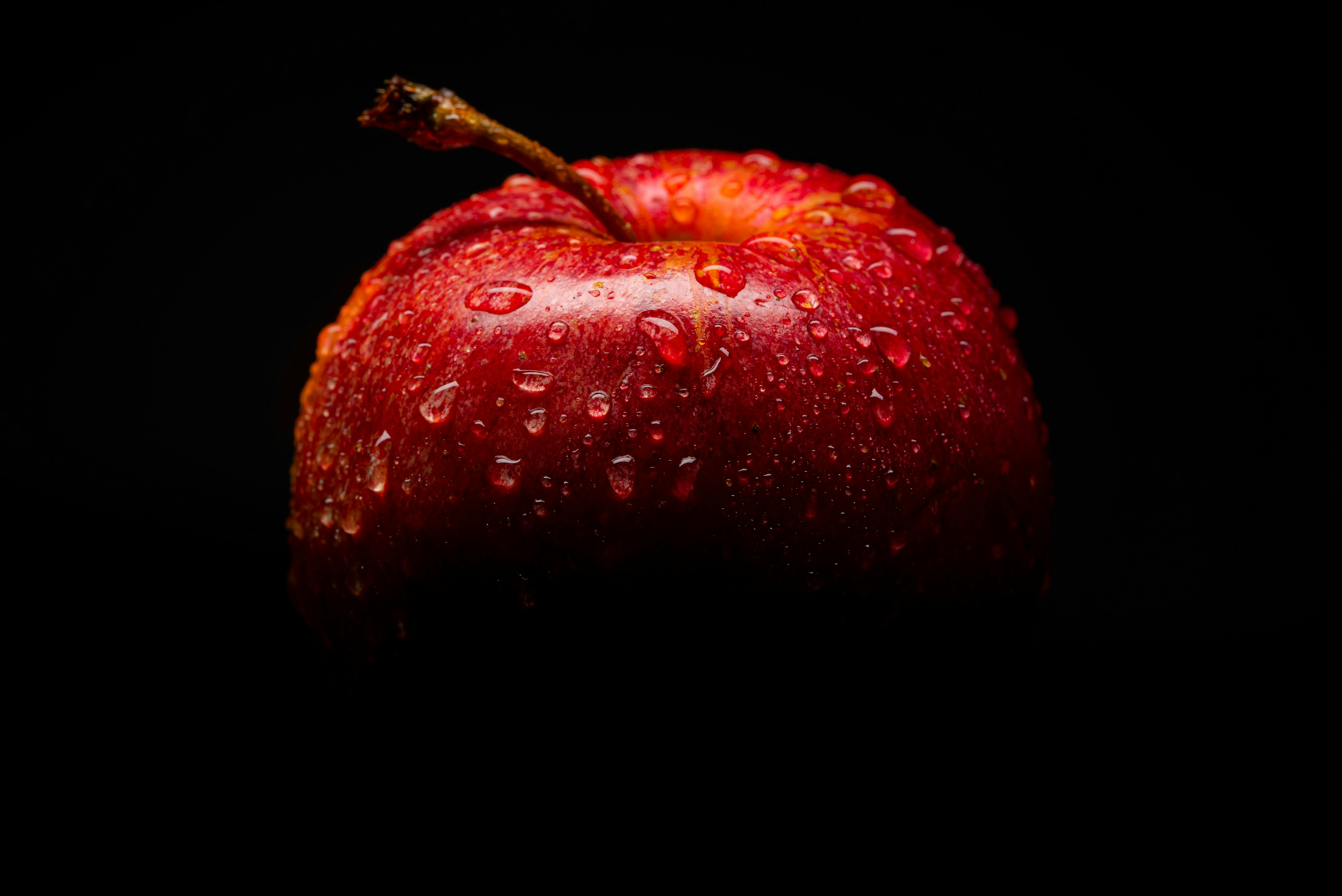 Red apple to support blog post Understanding ADHD, Autism and Aphantasia Connection