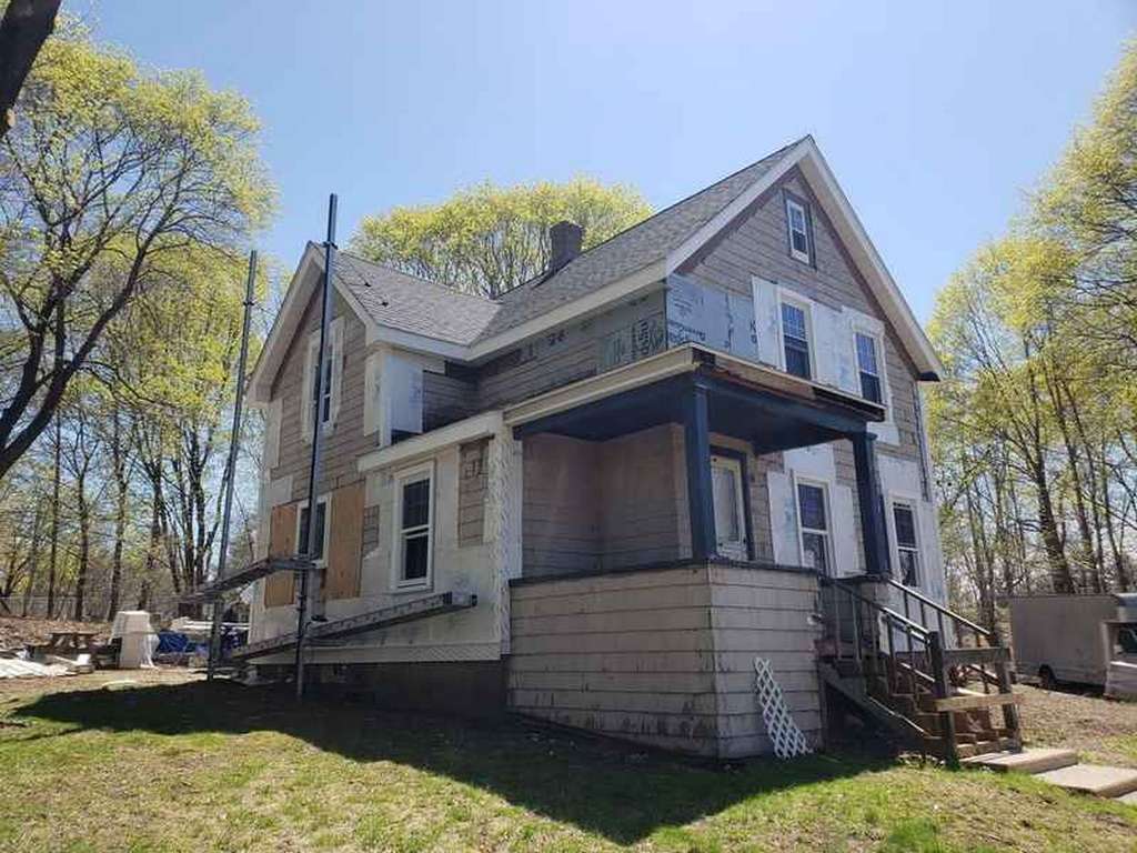 Siding Services - Gallery 6