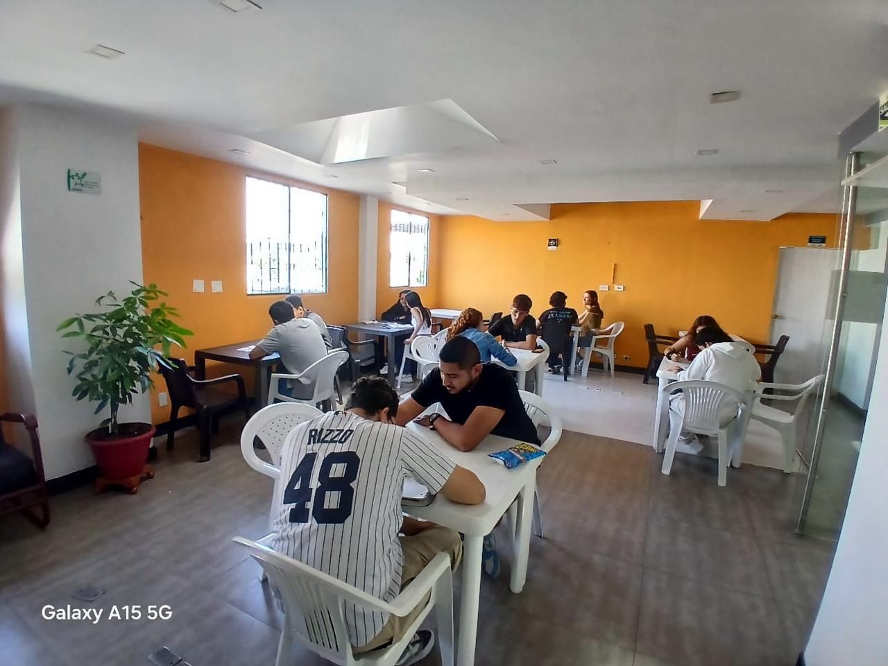 desarrollo de la experiencia formativa “Teaching English through games and activities”