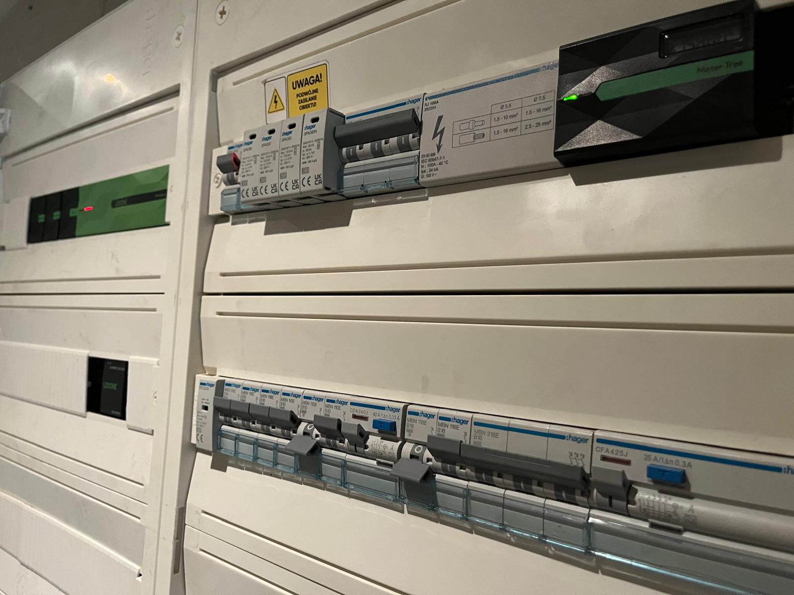 Inteligentny dom Złotnik – rozdzielnia automatyki budynkowej