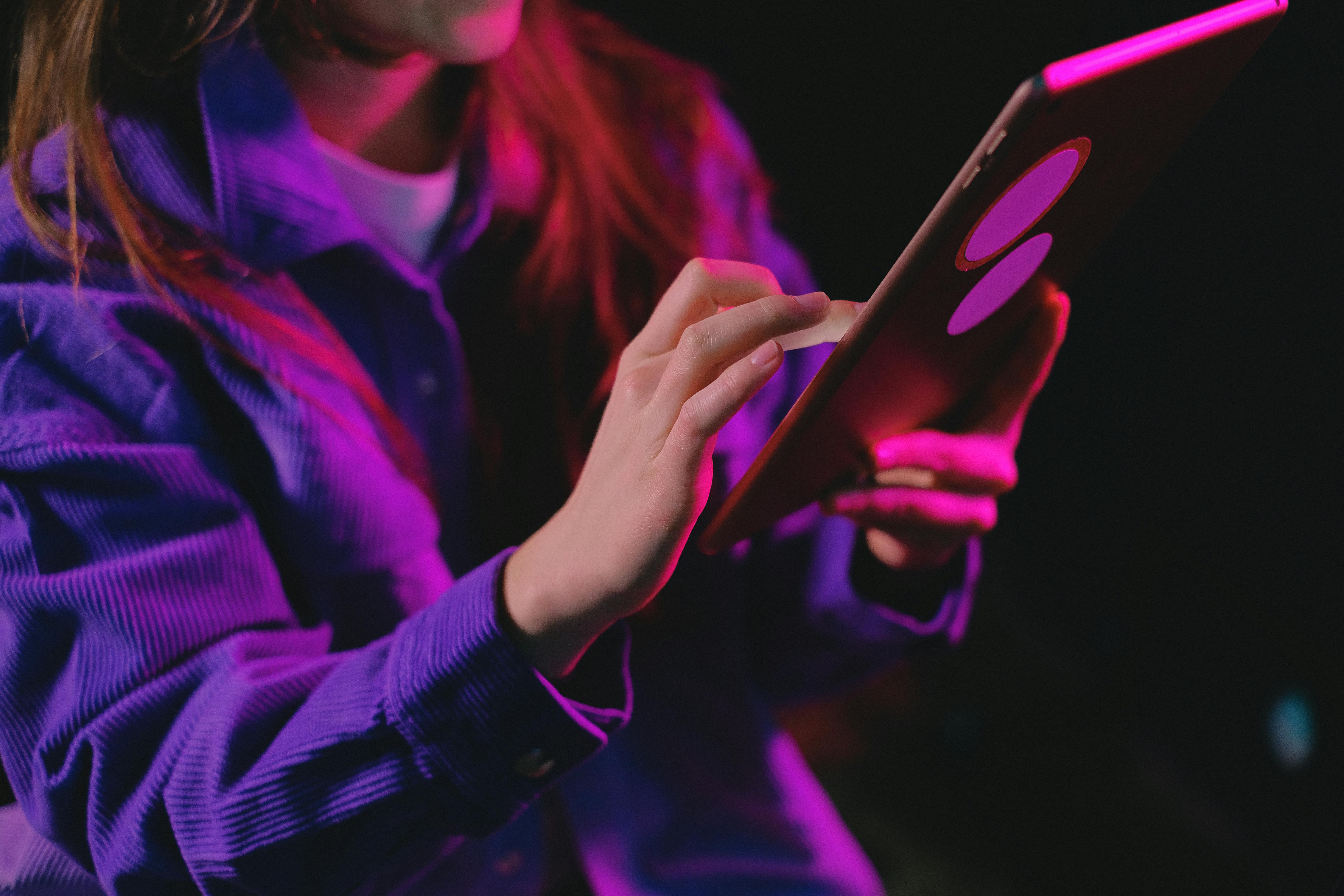 Art of a guy holding a tablet