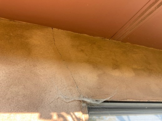 Lateral or structural cracking