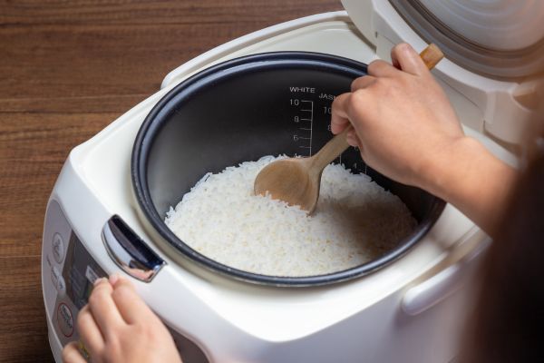 nấu chín cơm để nguội tạo tinh bột kháng