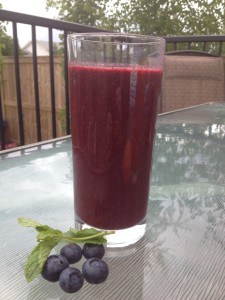 blueberries smoothie