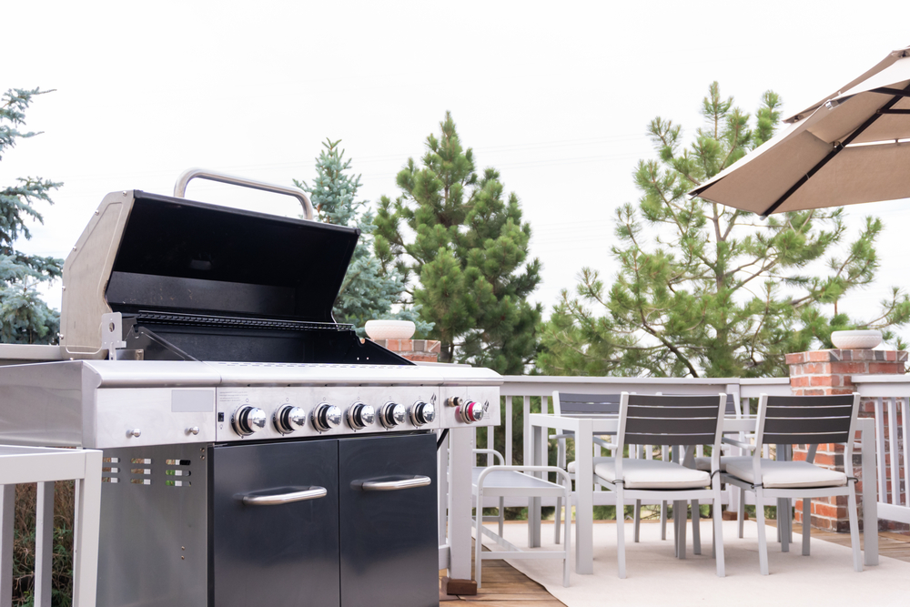 Quartz Outdoor Kitchen Countertops
