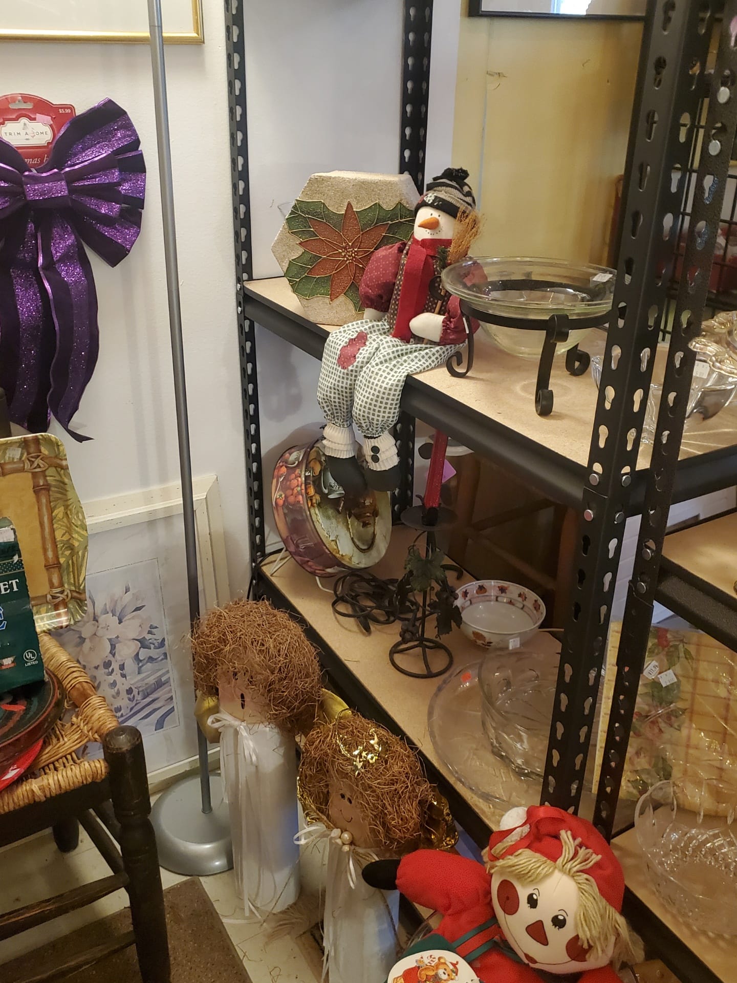 A shelf showing off Last Chance Resale's impressive stock of home wares