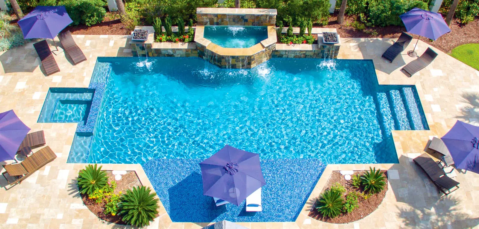 Geometric Pool Style