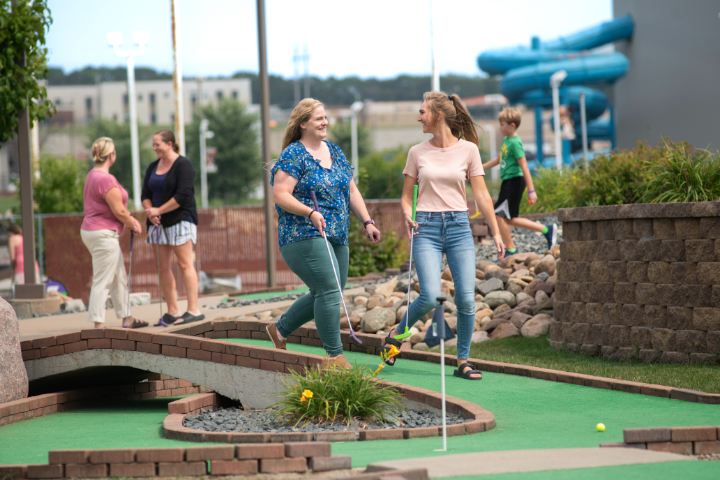 Action City Outdoor Mini Golf Course, Metropolis Resort Action City Outdoor Mini Golf Course, Metropolis Resort