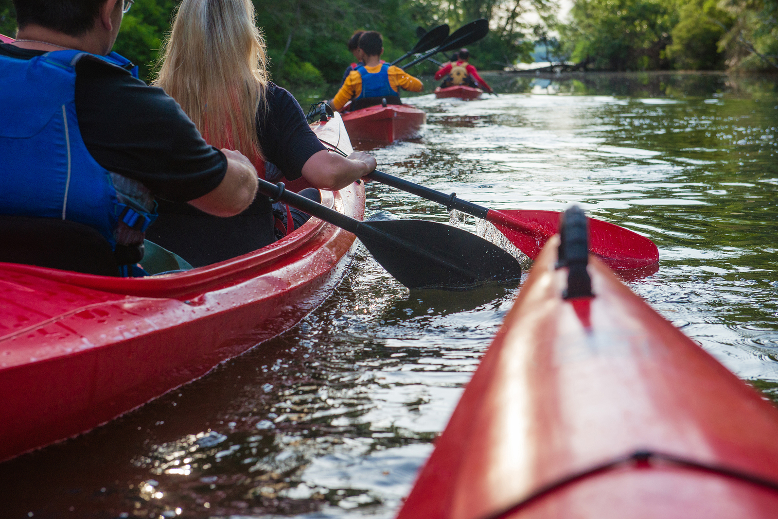 kayaking wi river