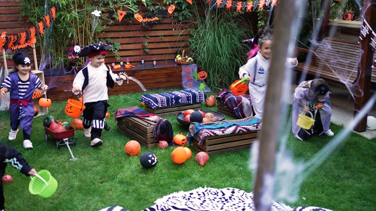 Family-Friendly Halloween Activities, Spooky Scavenger Hunt Family-Friendly Halloween Activities, Spooky Scavenger Hunt