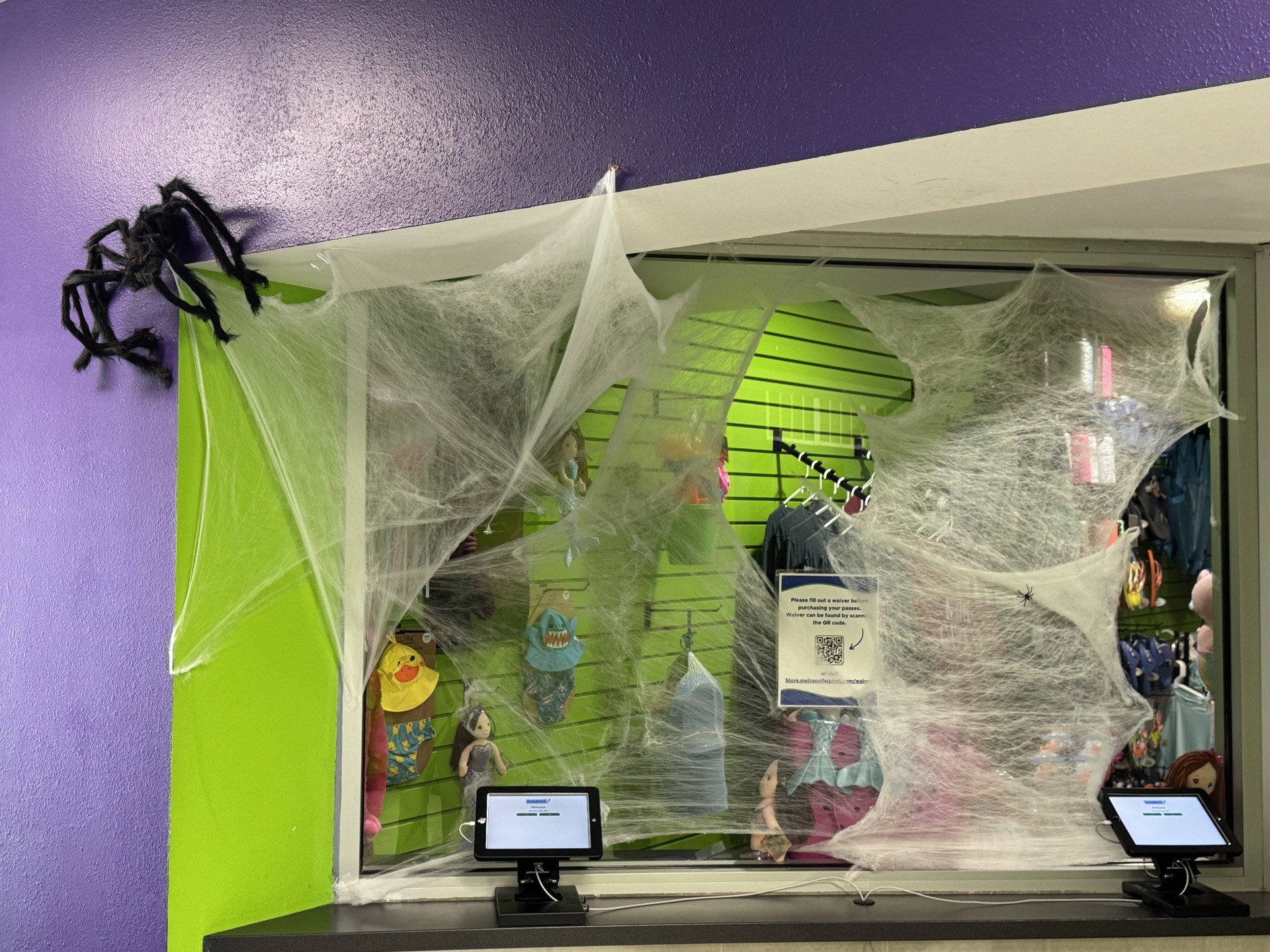 Chaos Water Park Lobby Halloween Decorations