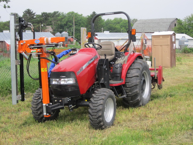 optimized features of compact tractors