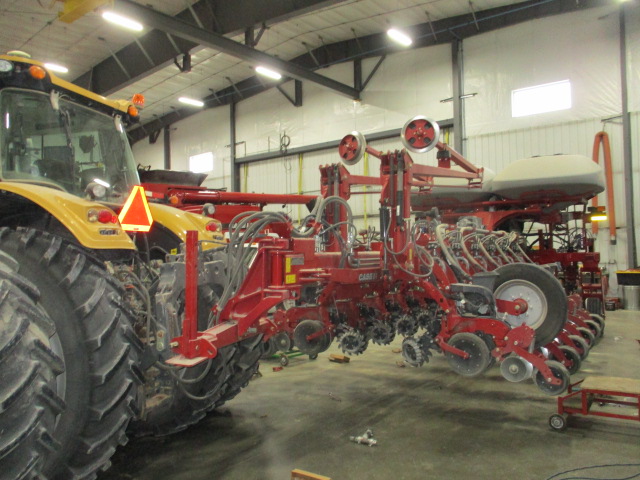field cultivator that matches farming operations