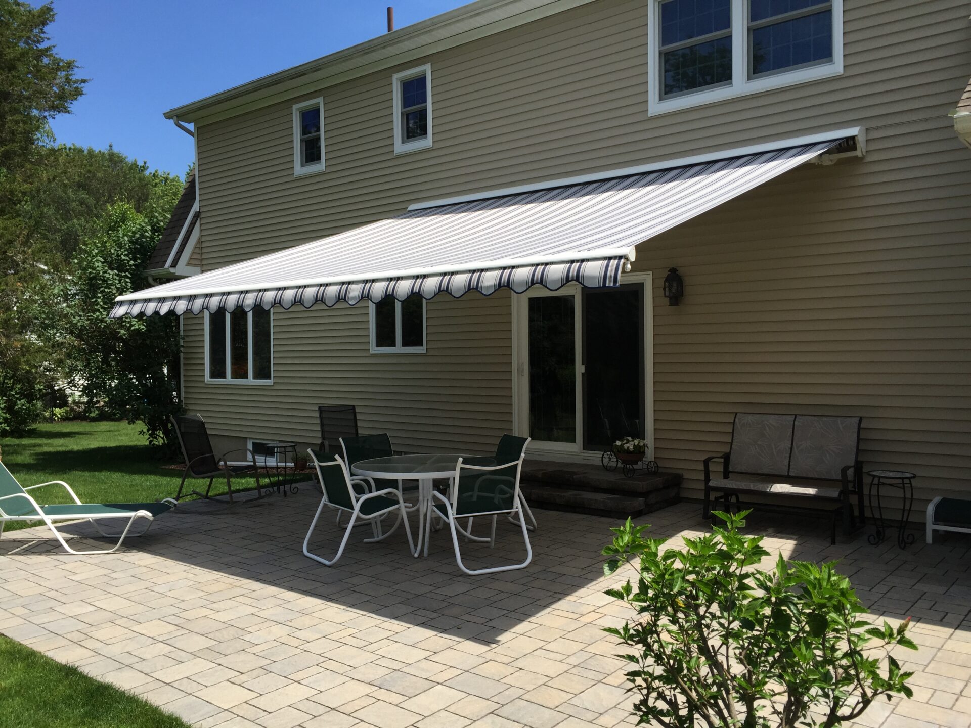 Awning 10