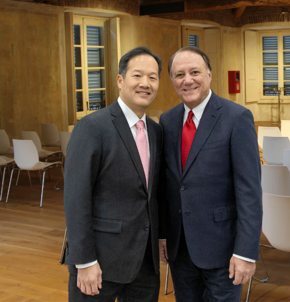 Jim Keyes - Former CEO of Blockbuster & 7-Eleven, Business Transformation Leader