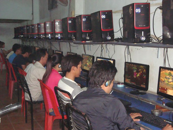 Quán NET những năm 2000