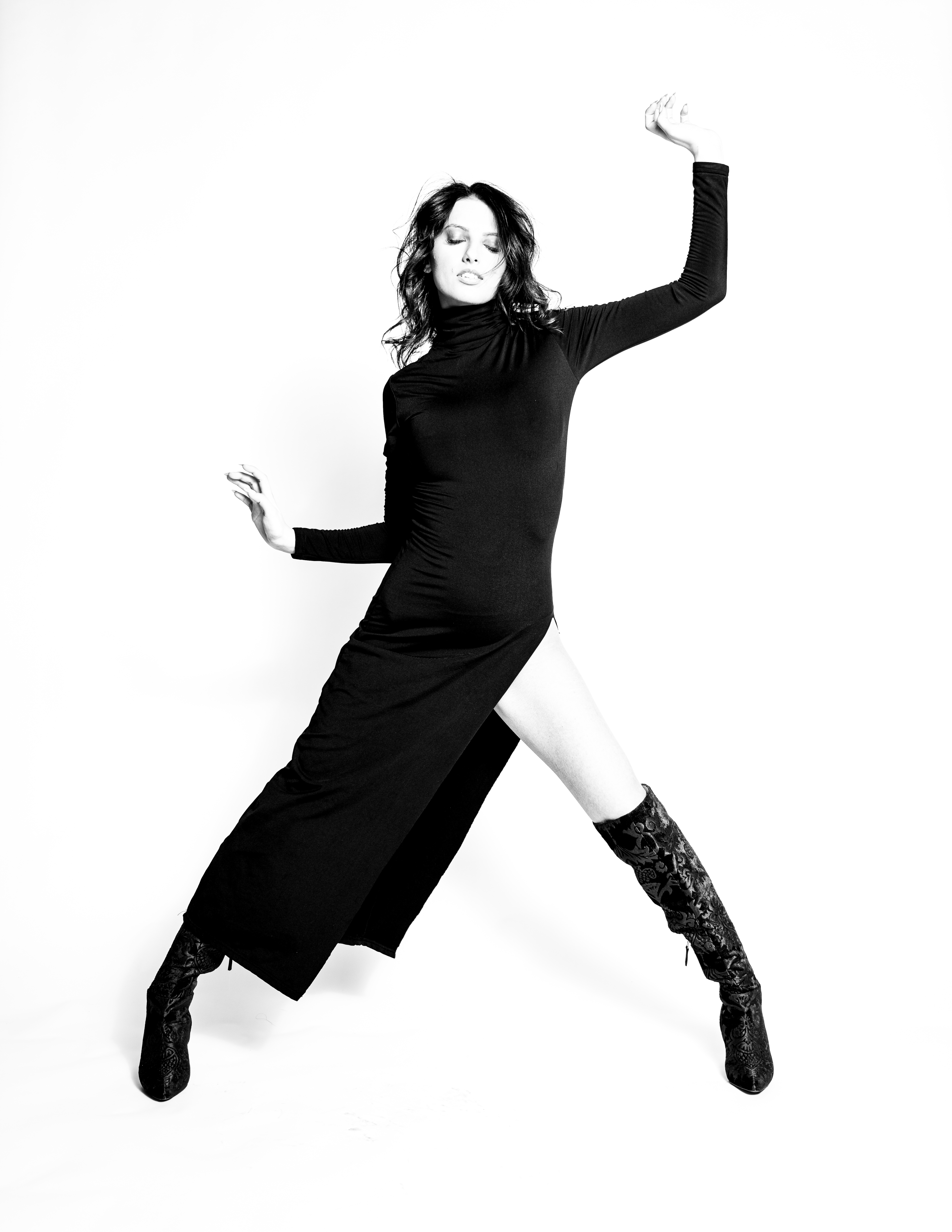 Edward Dose Photography Advertisement of Young Woman in Black B&W